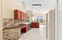 140 MOSS LN, DAVENPORT, FL 33837