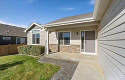 7025 Sage Meadows Dr, Wellington, CO 80549