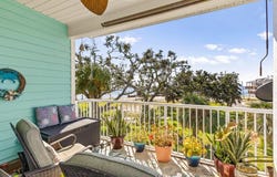 502 Main St, Horseshoe Beach, FL 32648