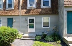 46 Broadview Avenue, Auburn, ME 04210
