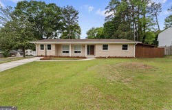 6463 Maddox Road, Morrow, GA 30260