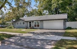1402 Mount Vernon Drive, Bloomington, IL 61704