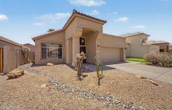 4733 E BIGHORN Avenue, Phoenix, AZ 85044