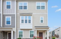 110 Maple Grv Lane, Durham, NC 27703