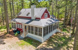 23 Peacock Lane, Georgetown, ME 04548