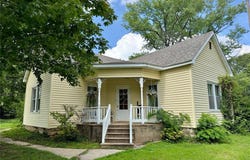 659 E Pine Street, Bourbon, MO 65441