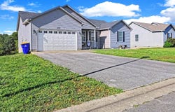 1375 Winnipeg Way, Bowling Green, KY 42101