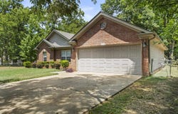 308 E Myrtle Street, Cabot, AR 72023
