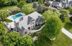 1801 E Juniper Way, Hartland, WI 53029