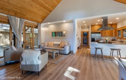 502 Hornby Pl, Dover, ID 83825