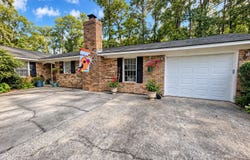 18 E Stillwood Circle, Savannah, GA 31419