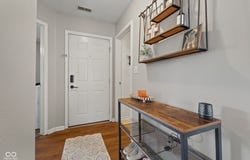 9925 Cedarstone Lane, Avon, IN 46123