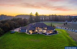 2554 Cole Rd S, Salem, OR 97306