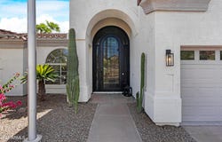 1825 E MARILYN Road, Phoenix, AZ 85022