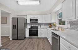 4610 CHARLTON Court, WOODBRIDGE, VA 22193