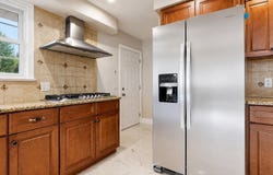 1659 E Walnut Road, Vineland, NJ 08360