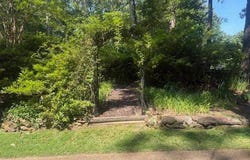 333 Hidden Valley Rd., Grenada, MS 38901