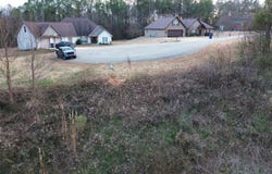 136 Meadow St, Fulton, MS 38843