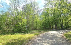 Brambley Lane, Bennington, VT 05201