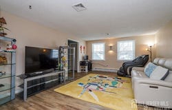 217 Mayflower Way, Monroe, NJ 08831