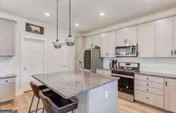 42 Sinclair Circle, Hoschton, GA 30548