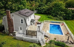 118 Mendon Rd, Sutton, MA 01590