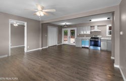 232 E Robbins St, Jellico, TN 37762
