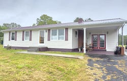 174 Orchard Rd, Ballard, WV 24918