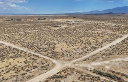 E Avenue P-3, Palmdale, CA 93591