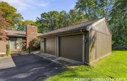 838 Brook Village Court, Holland, MI 49423