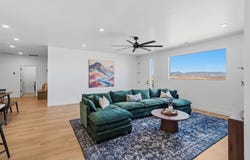 112 SHOPPMAN, Page, AZ 86040
