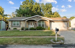 412 Woodrun Drive, Ballwin, MO 63021