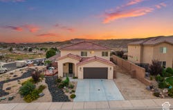 559 N STACI Dr, Hurricane, UT 84737