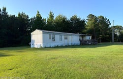 17 County Road 6, Heidelberg, MS 39439