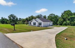 267 Logan Drive, Douglas, GA 31535