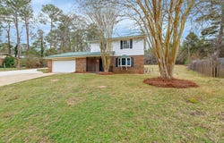 152 GILL DR, Ozark, AL 36360