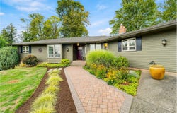 13876 SE MOUNTAIN CREST Dr, HappyValley, OR 97086