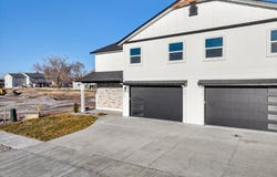 1932 S 1st, Pocatello, ID 83201