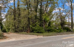 99999 Hazel Mill Road, Asheville, NC 28806