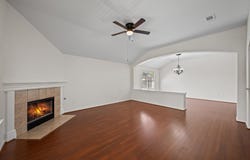 882 Shadow Creek Blvd, Buda, TX 78610