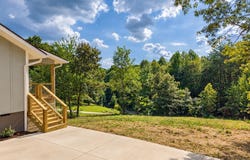 405 Sunshine Acres, Sylva, NC 28779