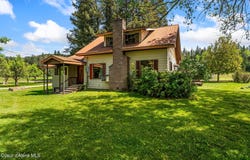 288 Lignite Rd, Sagle, ID 83860