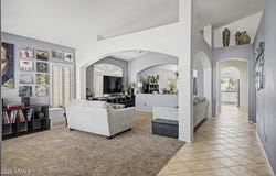 4733 E BIGHORN Avenue, Phoenix, AZ 85044