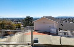 8745 Burr St, Oakland, CA 94605