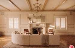8233 Roxbury Rd, Los Angeles, CA 90069