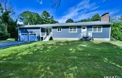 46 Five Mile River Road, Putnam, CT 06260