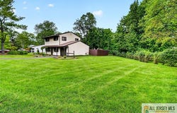 40 Emerald Road, South Brunswick, NJ 08824