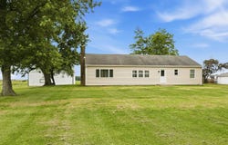 2489 E US Highway 52, Donovan, IL 60931