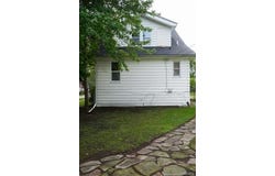 34804 Ash Street, Wayne, MI 48184