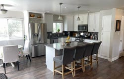 2444 E QUAIL RUN Dr S, Sandy, UT 84093